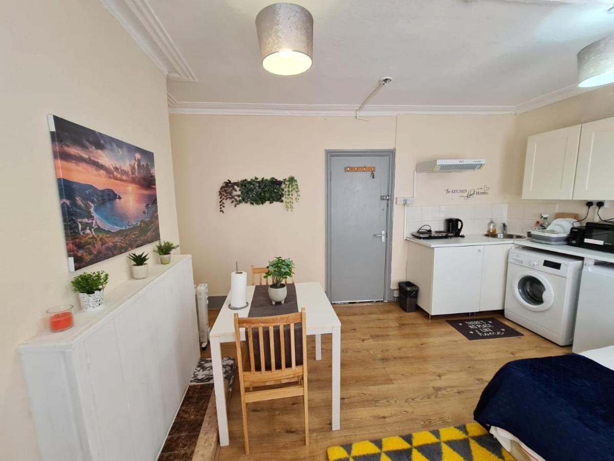 Lovely Private Room Near Central London Ngoại thất bức ảnh