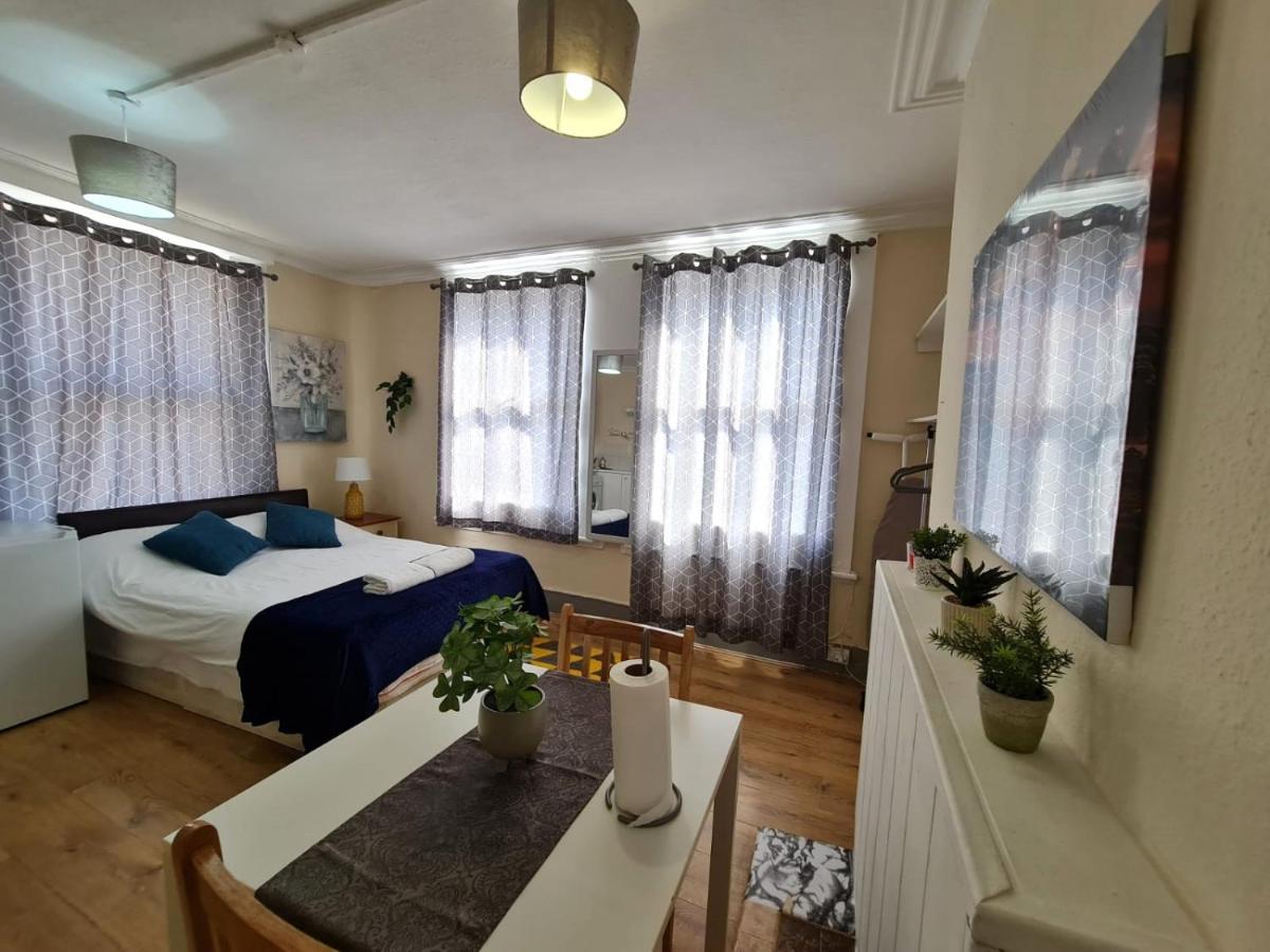 Lovely Private Room Near Central London Ngoại thất bức ảnh