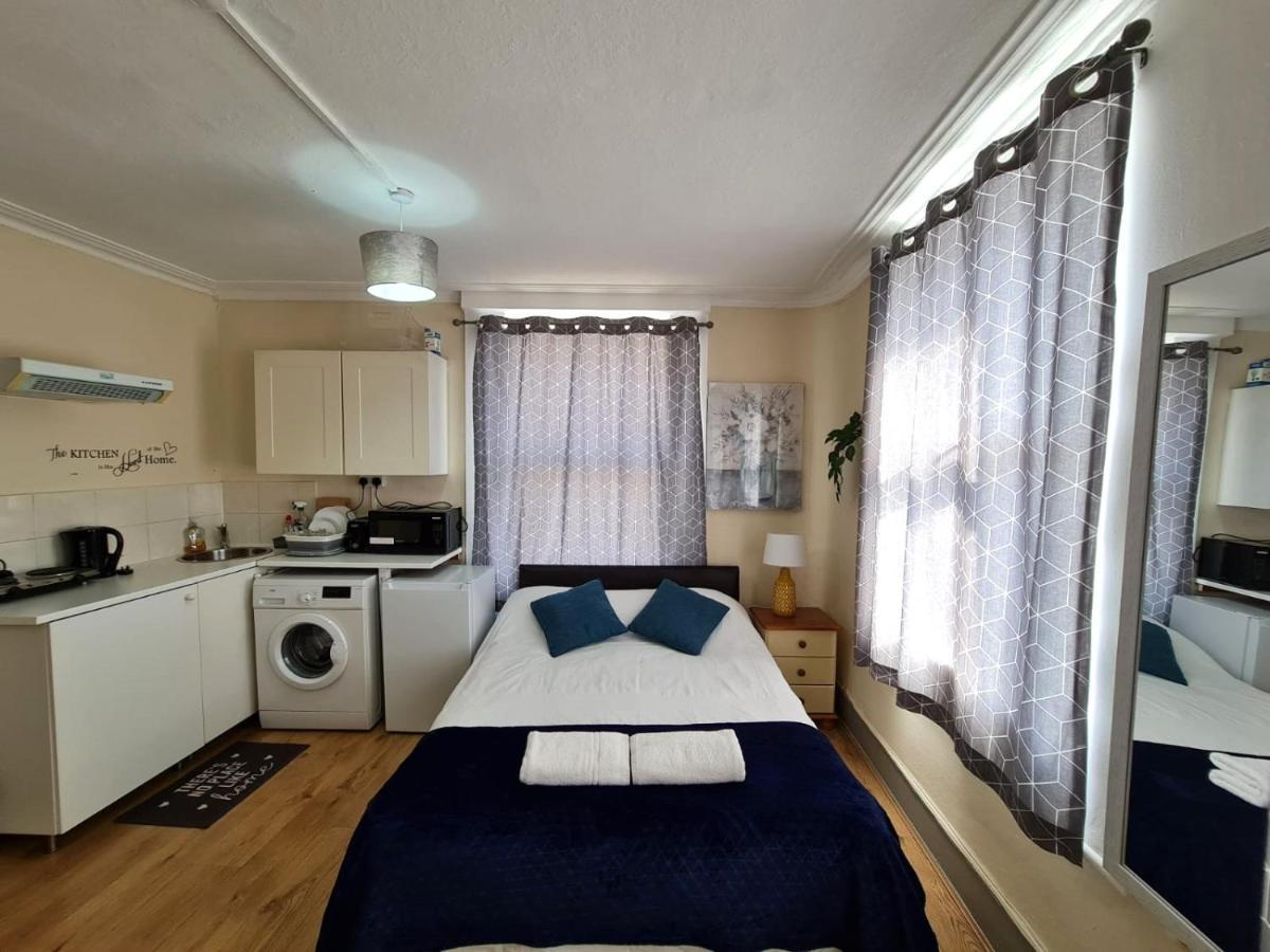 Lovely Private Room Near Central London Ngoại thất bức ảnh